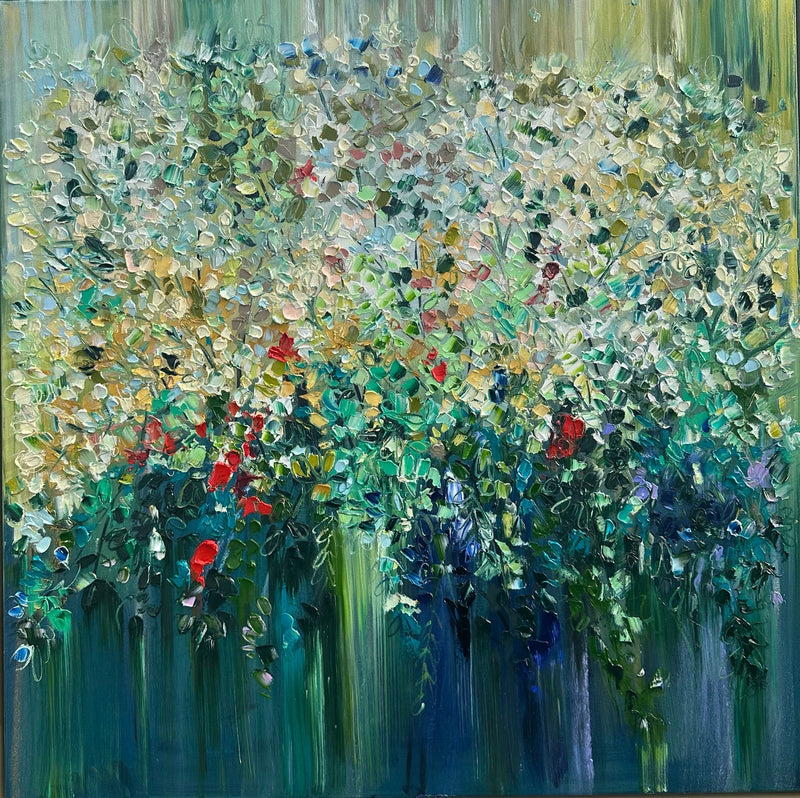 077