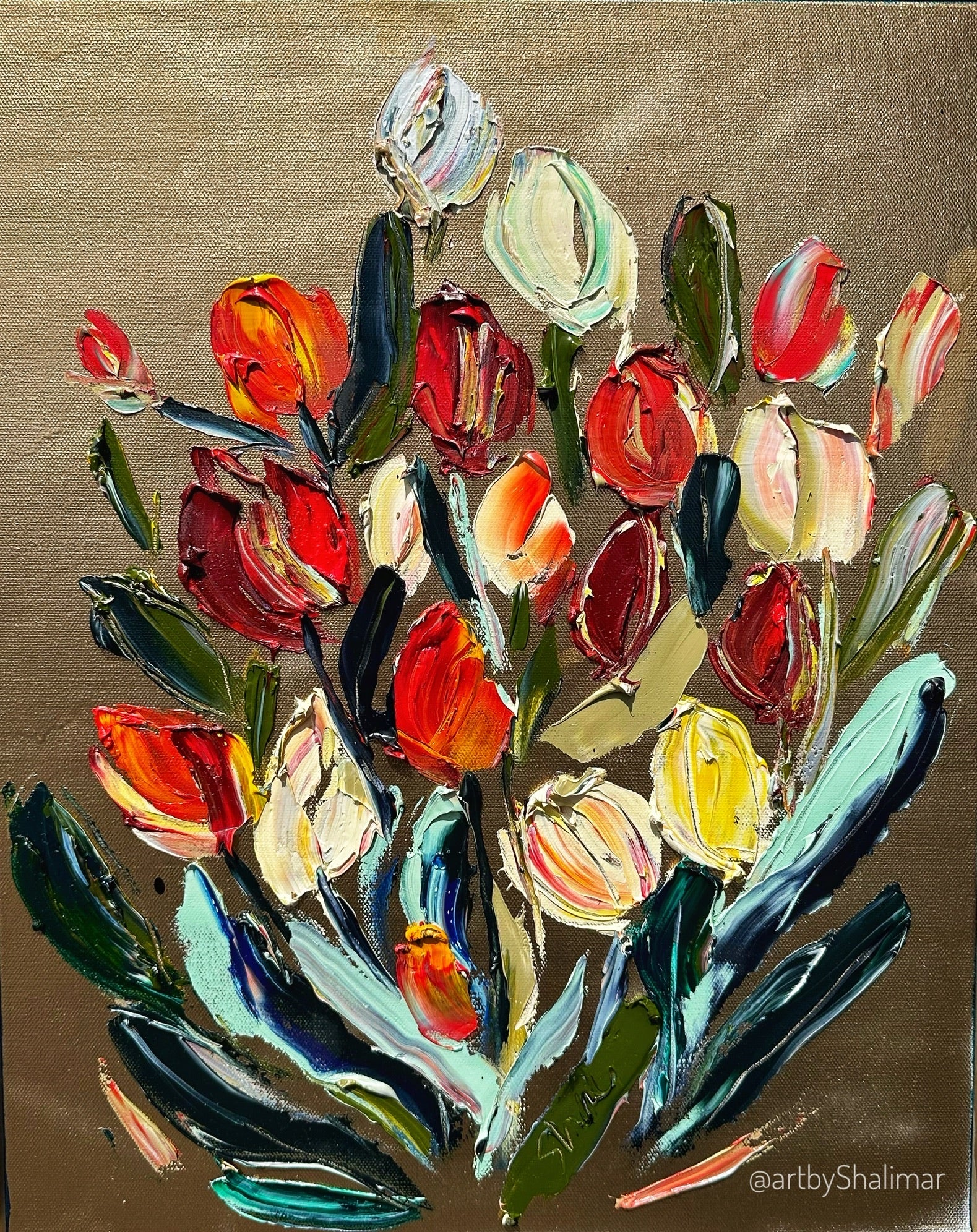 047