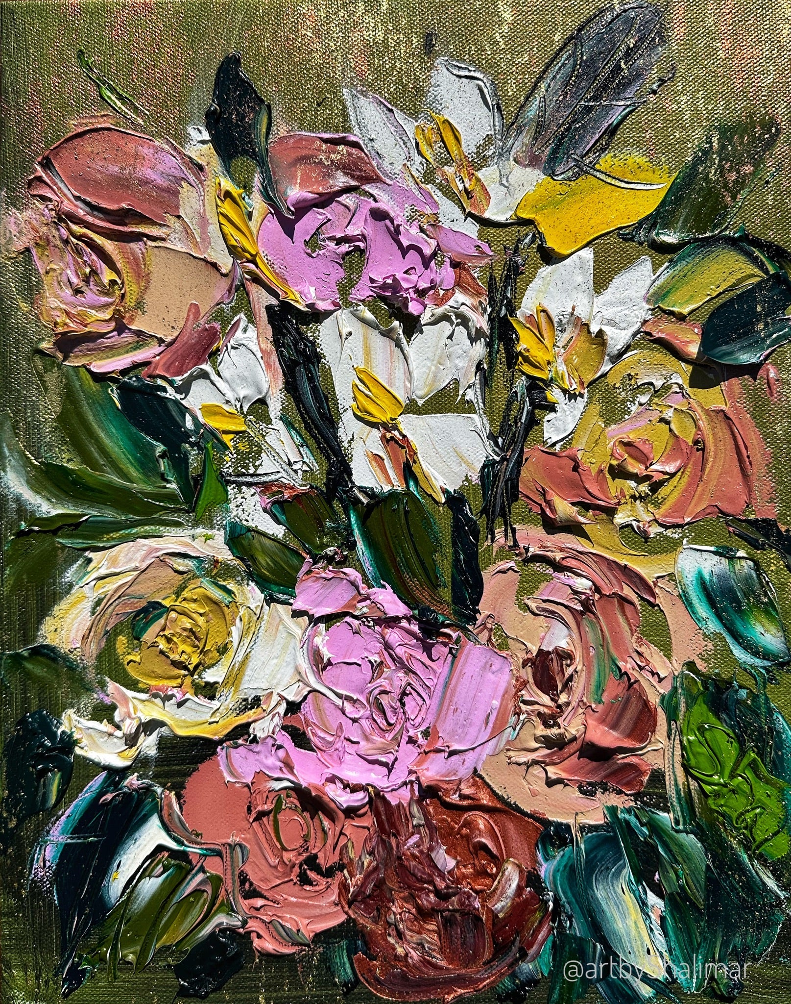 043
